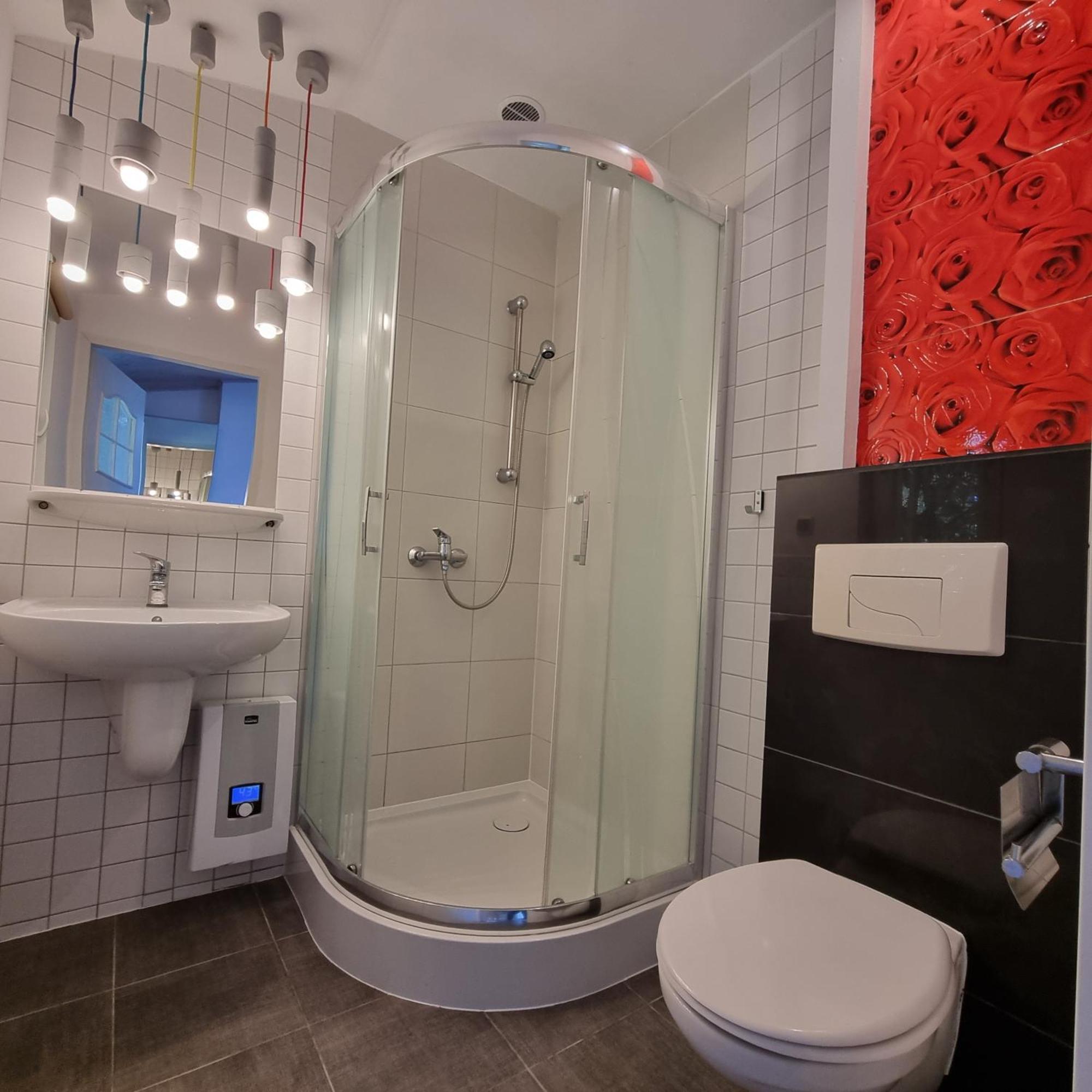 Pokoje I Apartamenty Przy Sosnowej Poddąbie Exterior photo