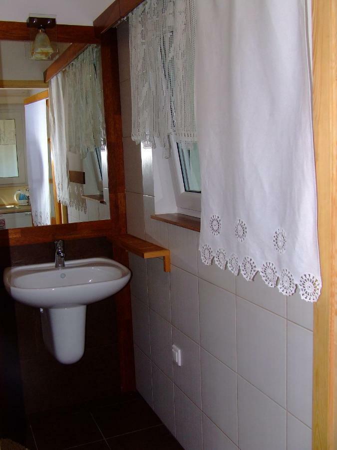 Pokoje I Apartamenty Przy Sosnowej Poddąbie Exterior photo